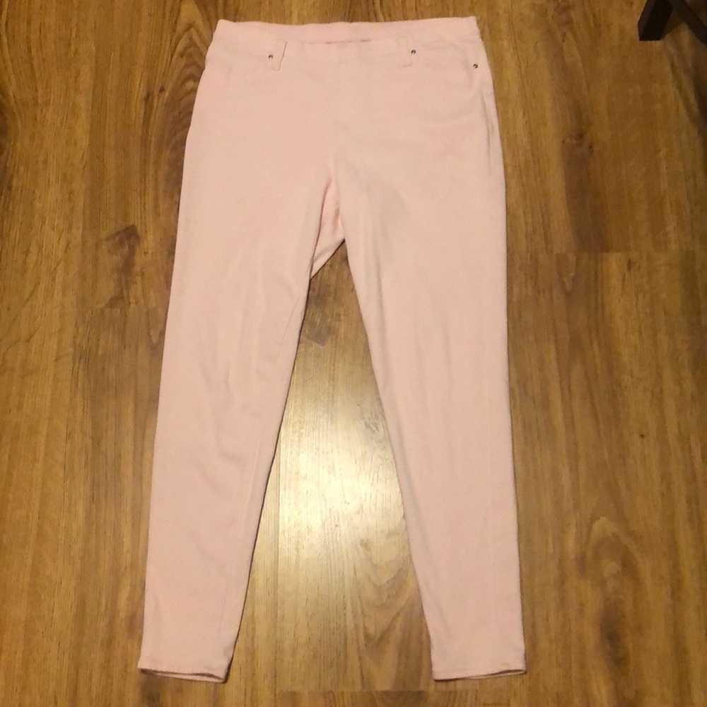Pink jeggings